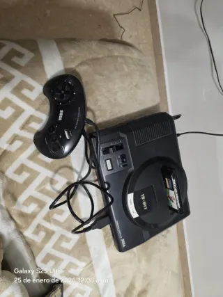 Sega Mega Drive mas mando funcionando sin AC