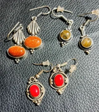 3 paia orecchini indiani pietre dure