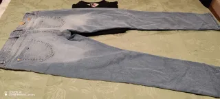 Camisa A&F y Vaquero Newcaro Mujer Talla 40