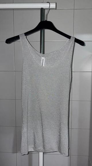 Camiseta plateada de red talla S. Tienda online