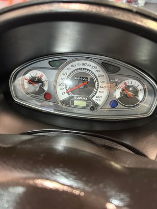 Suzuki Burgman 200cc Maxi Scooter