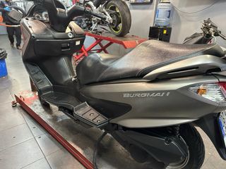 Suzuki Burgman 200cc Maxi Scooter