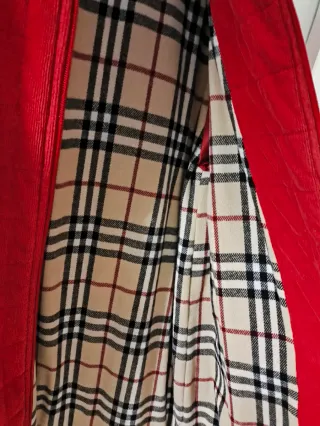 Chaquetón Burberry Rojo