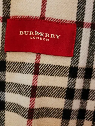 Chaquetón Burberry Rojo