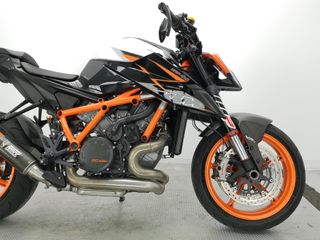 KTM 1290 SUPER DUKE R 2023 14014 kms.