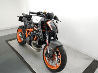 KTM 1290 SUPER DUKE R 2023 14014 kms.