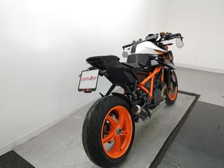 KTM 1290 SUPER DUKE R 2023 14014 kms.