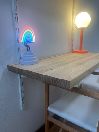 Conjunto Estanterías y Escritorio Madera Pino.