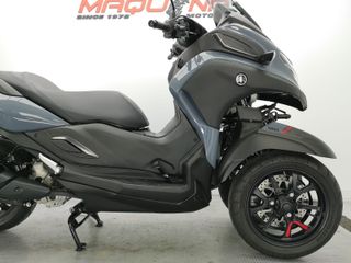 YAMAHA TRICITY 300 2025 1074 kms.