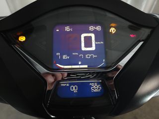 HONDA SH 350I 2023 7107 kms.