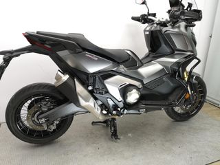HONDA X-ADV 2022 26430 kms.