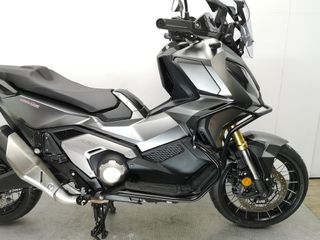 HONDA X-ADV 2022 26430 kms.