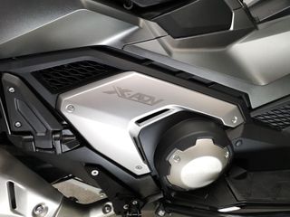HONDA X-ADV 2022 26430 kms.