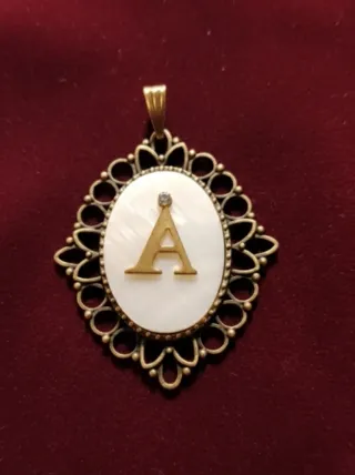 Colgante Fallera Nácar Inicial