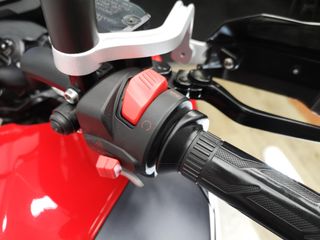 QJ MOTOR SRT 550 2024 16292 kms.