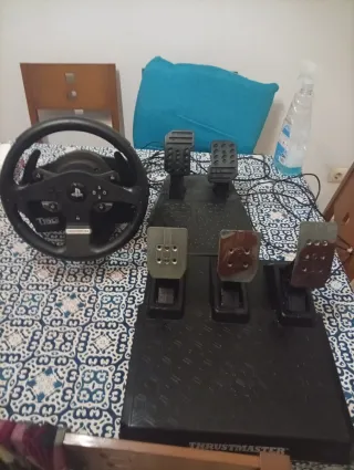 Volante Thrustmaster T150 + 2 Pedales