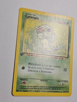 Carta Pokémon Caterpie Base 45/102