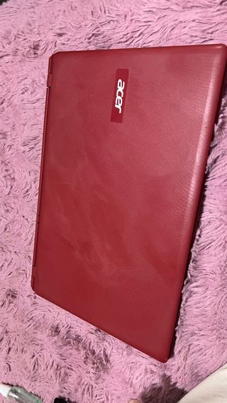 Portátil Acer ES 15 Rojo