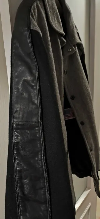 Chaqueta Bomber Mickey y Amigos Talla L.