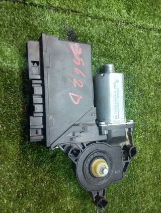 Motor elevalunas del der 0130821766 audi a4 461460