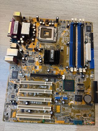 Scheda Madre Asus Vintage