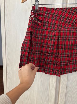 Disfraz Colegiala Rojo y Blanco