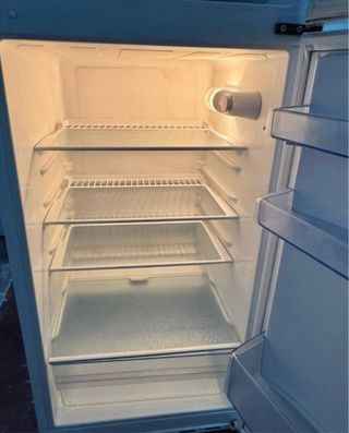 NEVERA DOS PUERTAS TEKA EN BLANCO