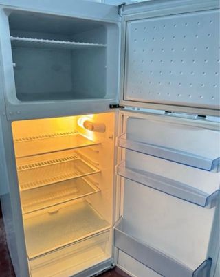 NEVERA DOS PUERTAS TEKA EN BLANCO