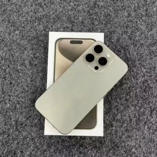 iPhone 15 Pro Argento Seminuovo