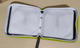 Porta cd/DVD IKEA con cerniera, capienza 20 dischi