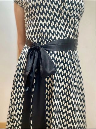 Vestido midi lunares negro y blanco