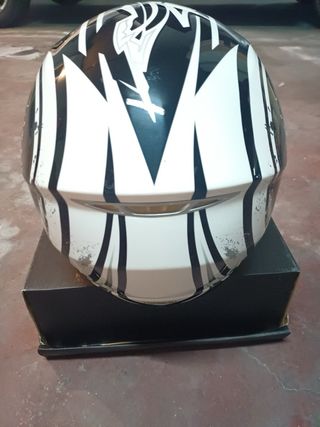 Casco Moto Tallas S y M y guantes alpinestars