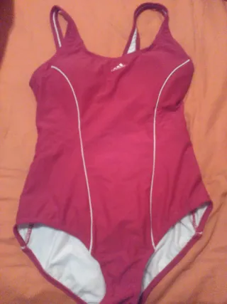 Bañador Adidas Rojo Talla 42 Nuevo
