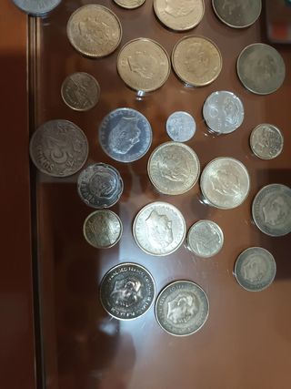Lote de monedas variadas