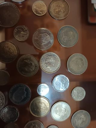 Lote de monedas variadas
