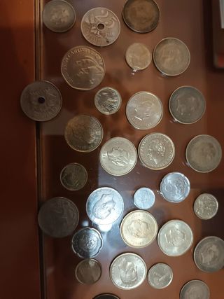 Lote de monedas variadas