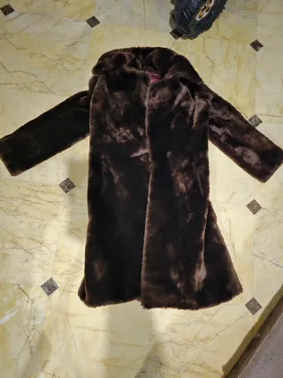 Abrigo piel 100% natural muy suave