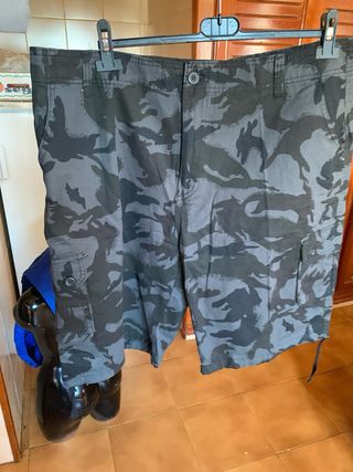 Pantalones cortos camuflaje