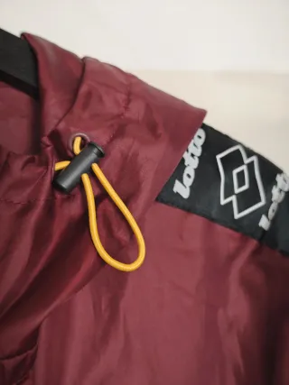 Conjunto deportivo Lotto chaqueta y legging