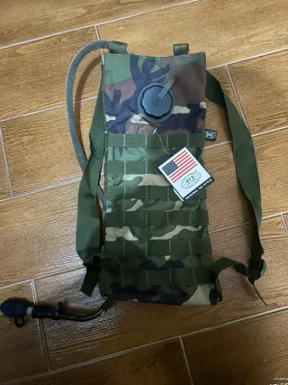 Camelbak MFH 2,5L Camuflado Molle