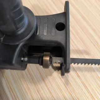 Innesto seghetto per trapano