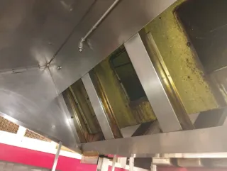 Limpieza mantenimiento y desengrase de campanas