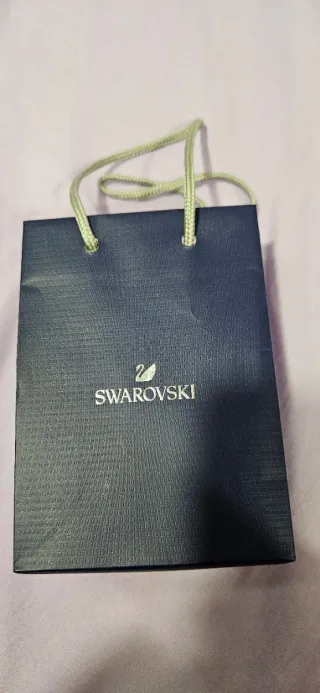 Pendientes Swarovski  Plateados con circonitas.