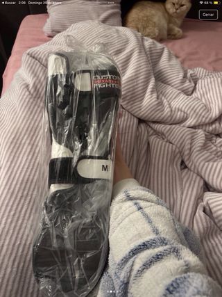 Espinilleras nuevas Custom Fighter