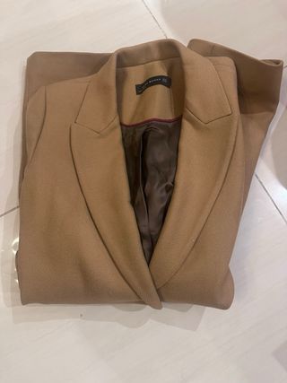 Abrigo Camel Mujer Zara