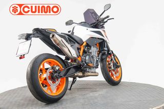 KTM 890 DUKE R