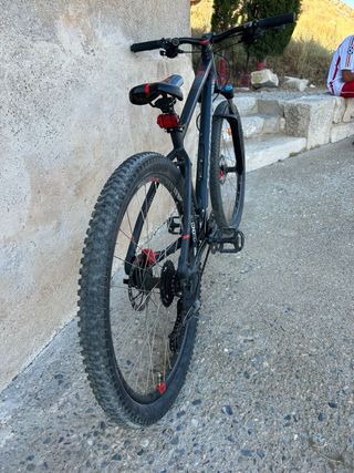 Bicicleta Rockrider Negra