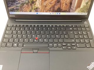 pc portatil lenovo e15
