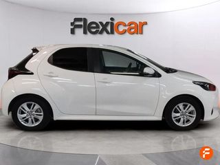Toyota Yaris 1.5 120H Business Plus