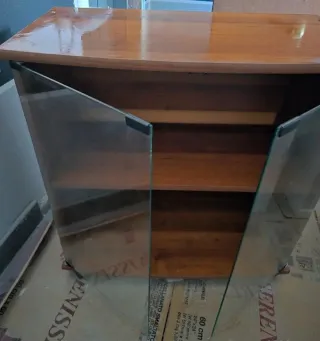 Mobiletto ante vetro